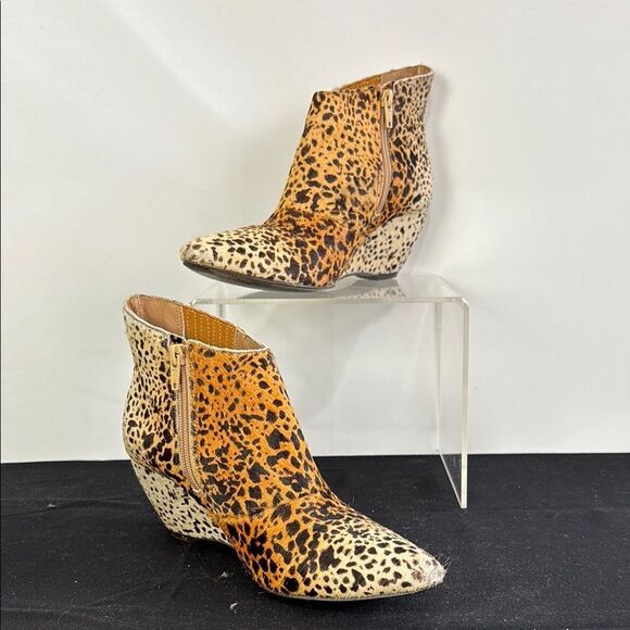 Matisse Animal Pony Wedge Booties - Picture 1 of 7